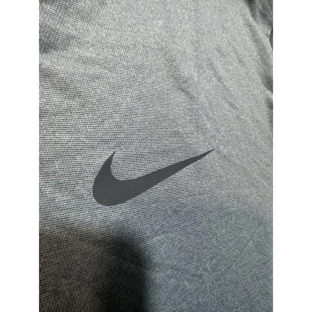 Nike  Dri-FIT  Men T-Shirt Sz XL‎ Gray Brand New